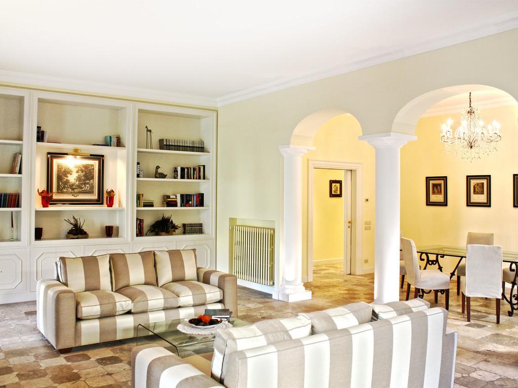 Bed and breakfast Glicini 3*
